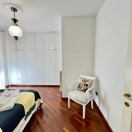 Animal House- 6 Ospiti Jacuzzi I 2 Camere 2 Bagni Apartment *