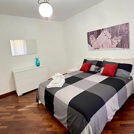 Animal House- 6 Ospiti Jacuzzi I 2 Camere 2 Bagni Apartment Viareggio