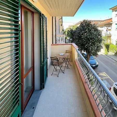 Animal House- 6 Ospiti Jacuzzi I 2 Camere 2 Bagni * Viareggio